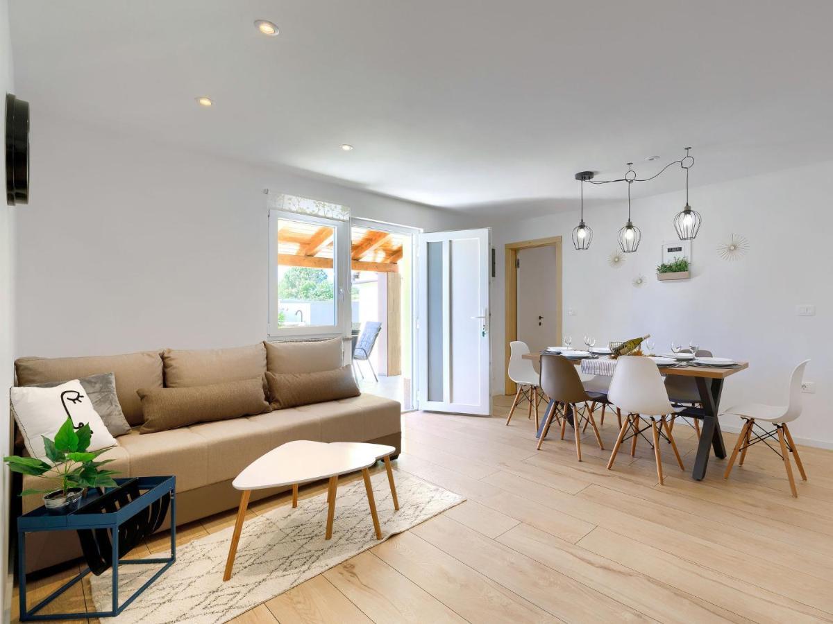 Holiday Home Laura By Interhome Pula Dış mekan fotoğraf