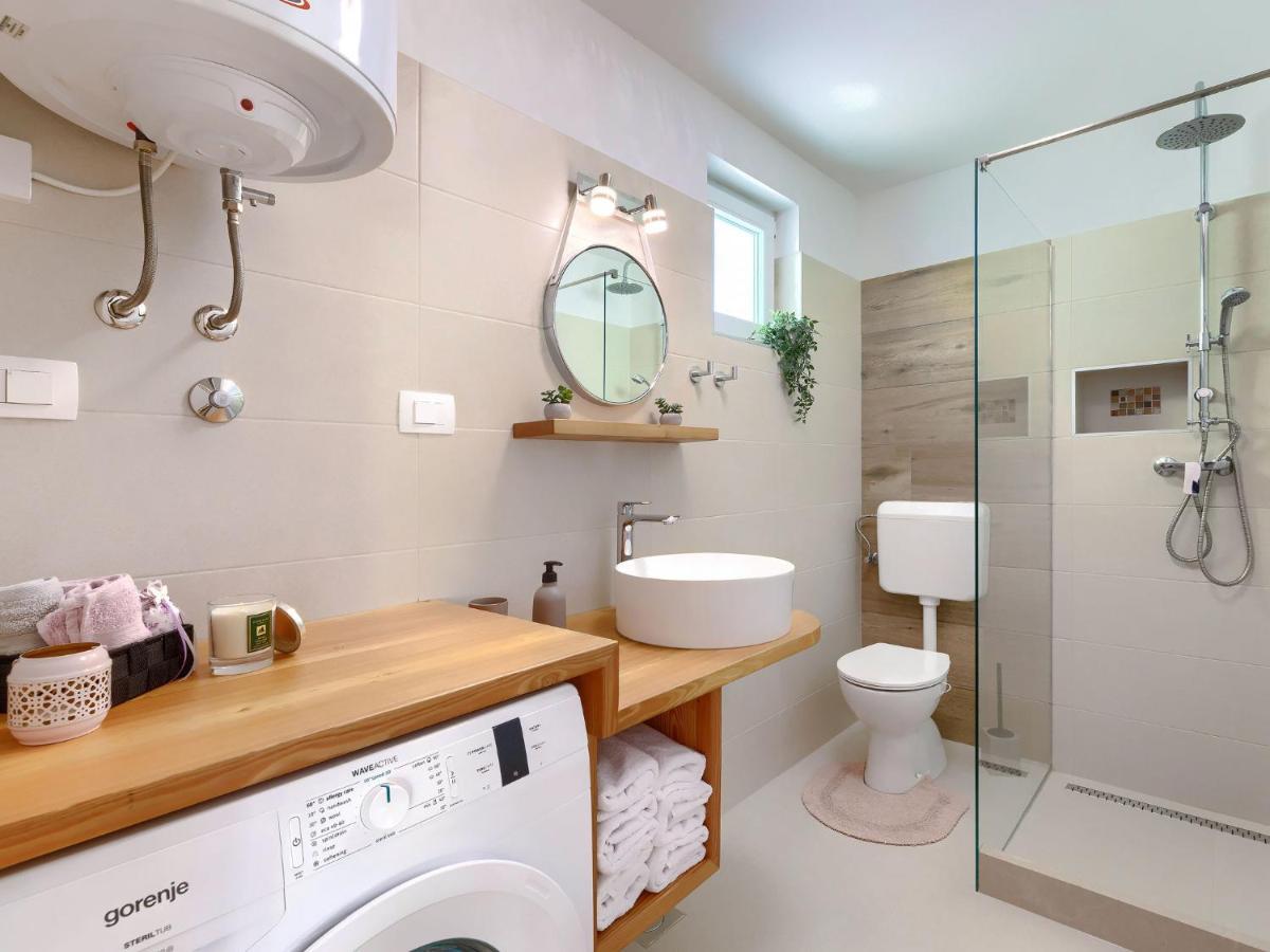 Holiday Home Laura By Interhome Pula Dış mekan fotoğraf